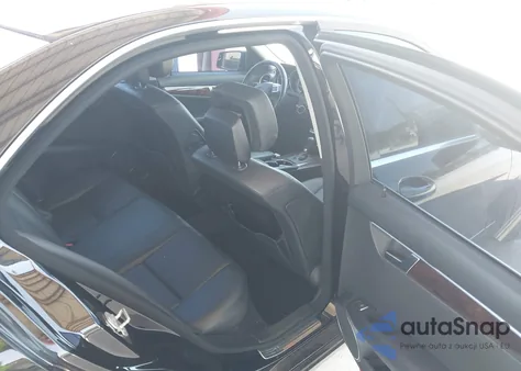 2013 Mercedes-Benz C 250 Luxury/Sport from USA, damaged, VIN WDDGF4HB1DA808311